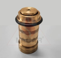 BOQUILLA LACAR� CHORRO PLENO-NIEBLA R1,5" PARA LANZA 63,5mm.
Material: Lat�n.
Rosca: 38,1�11 DI.