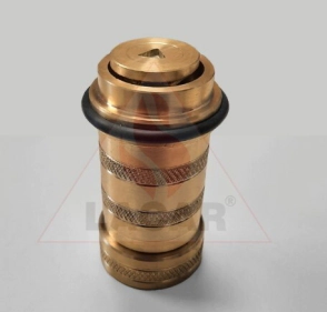 BOQUILLA LACAR&reg; CHORRO PLENO-NIEBLA R1,5" PARA LANZA 63,5mm.
Material: Lat&oacute;n.
Rosca: 38,1&times;11 DI.