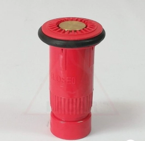 BOQUILLA PVC CH.PL/NIEBLA R1" PARA LANZA 38,1/44,5/50,8mm.
Material: PVC.
Rosca: 25,4&times;11 DI.